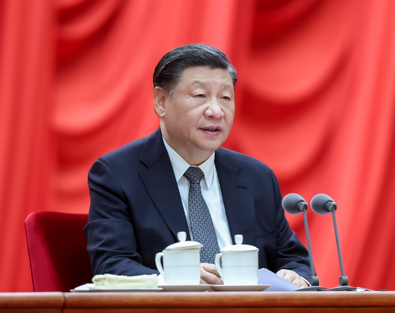 4月3日，學習貫徹習近平新時代中國特色社會主義思想主題教育工作會議在北京召開。中共中央總書記、國家主席、中央軍委主席習近平出席會議并發(fā)表重要講話。